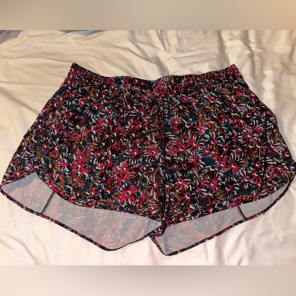 Lululemon size 20 shorts